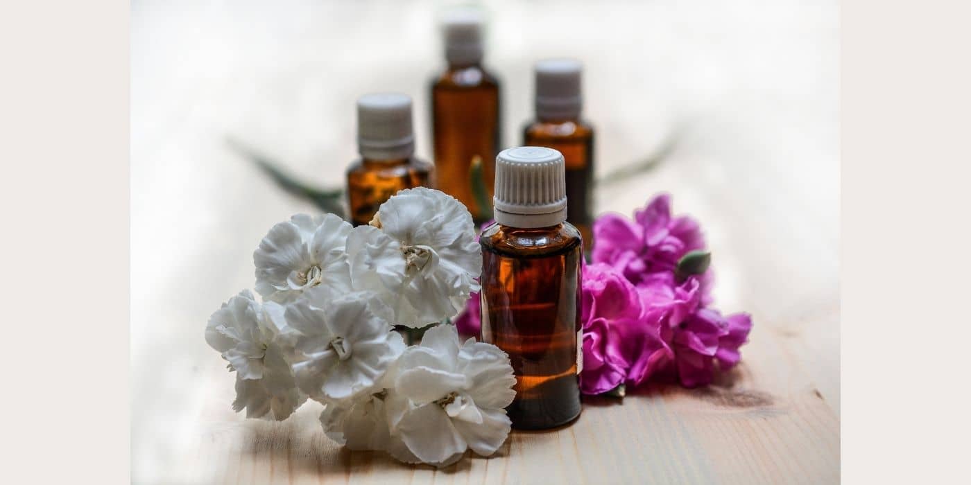 The Best and Simplest DIY Essential Oil Blends for Stress. Combat stress and anxiety with the help of unique essential oil blends.
